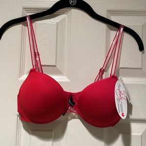 NWT. Le Mystere Sculpture Bra size 36B